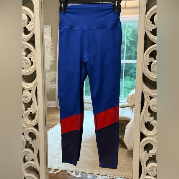 Women’s WILO the Label Colorblock Ribbed Mid Rise Leggings- Size Small - Picture 4 of 5